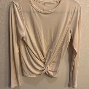 Lululemon. Size 6. Long sleeve crop.
